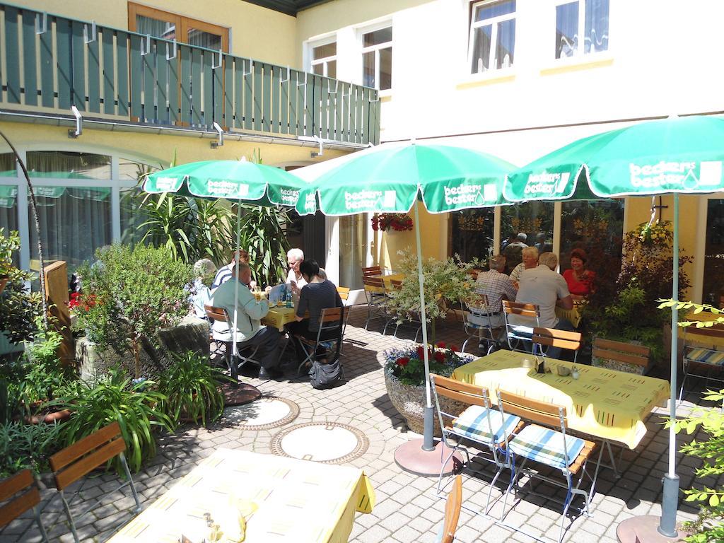 Gasthof Und Landhotel Zur Ausspanne Klipphausen Kültér fotó