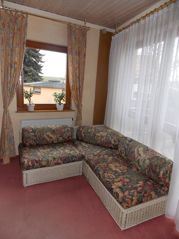 Gasthof Und Landhotel Zur Ausspanne Klipphausen Kültér fotó