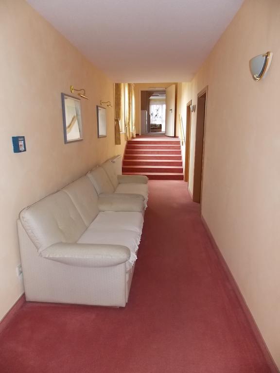 Gasthof Und Landhotel Zur Ausspanne Klipphausen Kültér fotó